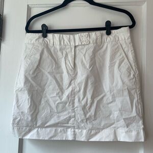Vineyard Vines white linen skirt, size 10